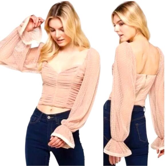 Love Z design pleated cropped mesh long puff sleeve top! - Picture 1 of 15